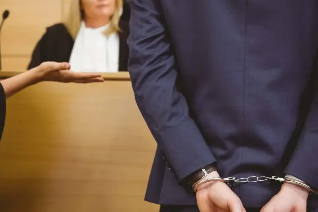 What Is a Criminal Defense Attorney